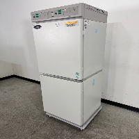 Nuaire Autoflow IR Water-Jacketed CO2 Incubator image 1